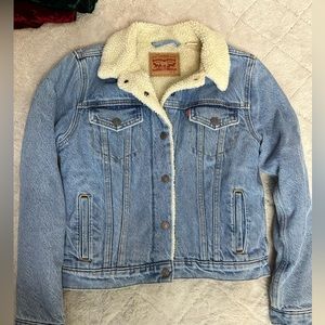 Levi Sherpa Jacket